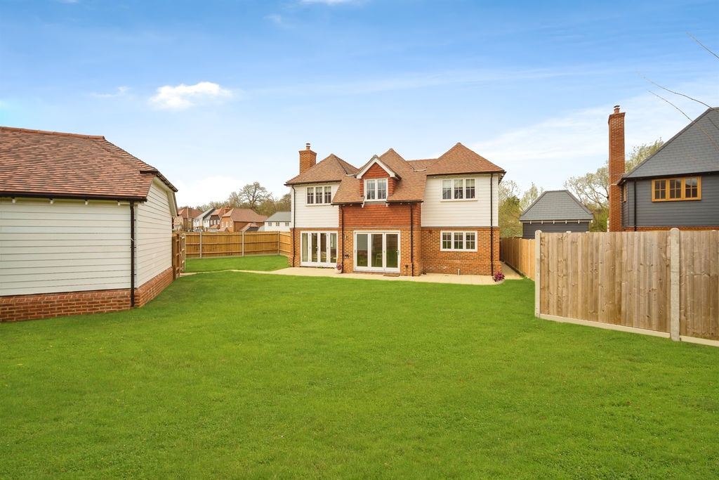 Additional image 4 of 5 bed detached house for saleRoundwell Park, Bearsted, Maidstone ME14