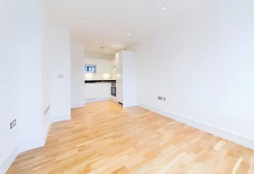 Property photo 1 of 5 Cover