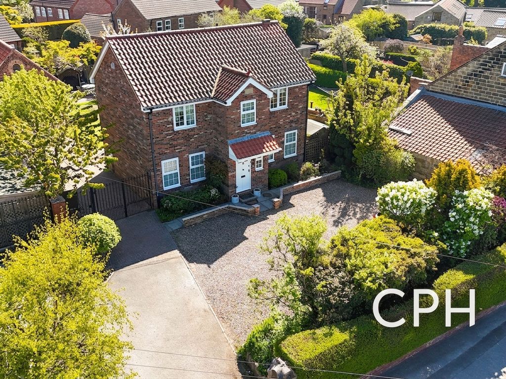 Property photo 1 of 26