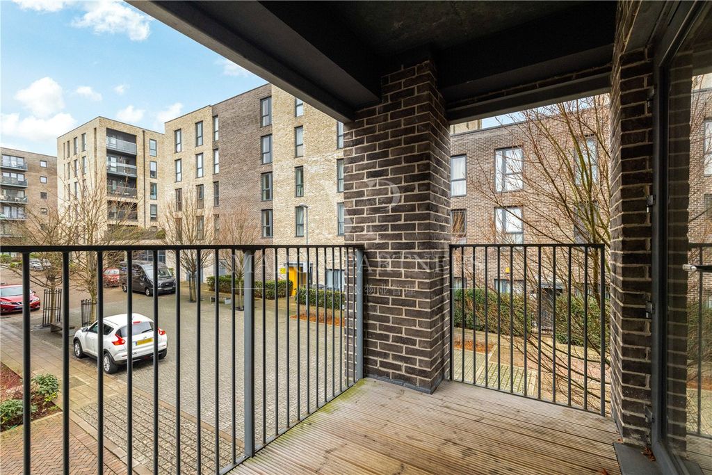 Property photo 2 of 12 Picture No. 10