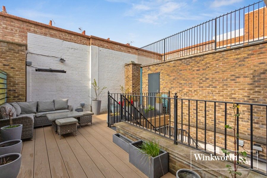 Property photo 3 of 21