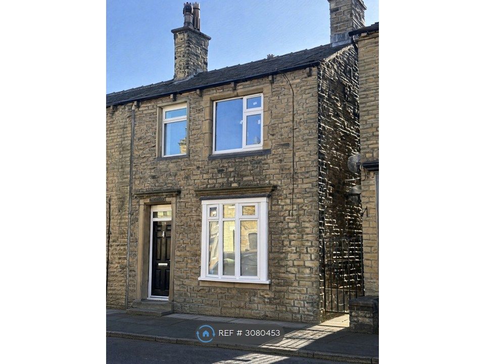 Property photo 2 of 16