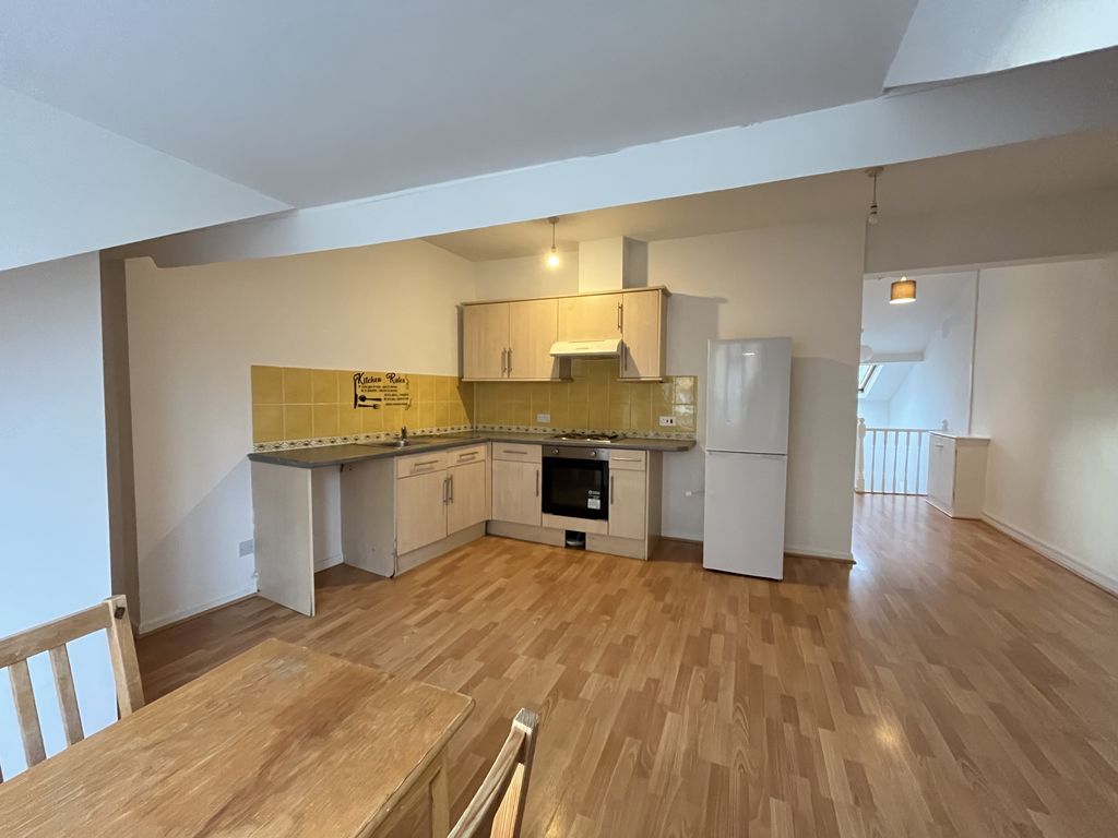 Property photo 1 of 6 Img_8617