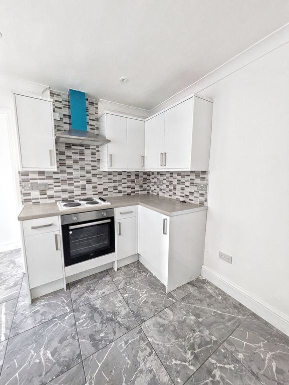 Property photo 1 of 16 Kitchen