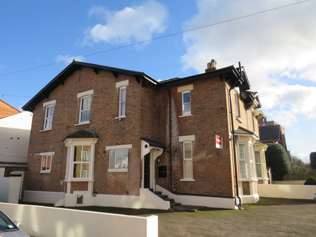 Property photo 1 of 6