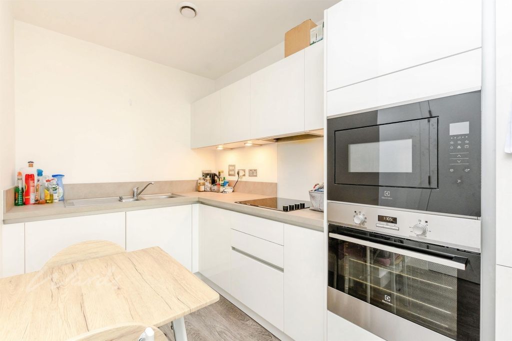 Property photo 2 of 5 Corys Kitchen