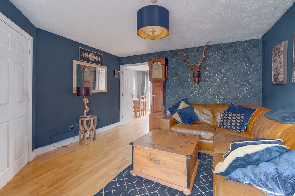 Property photo 3 of 15 Picture No. 09