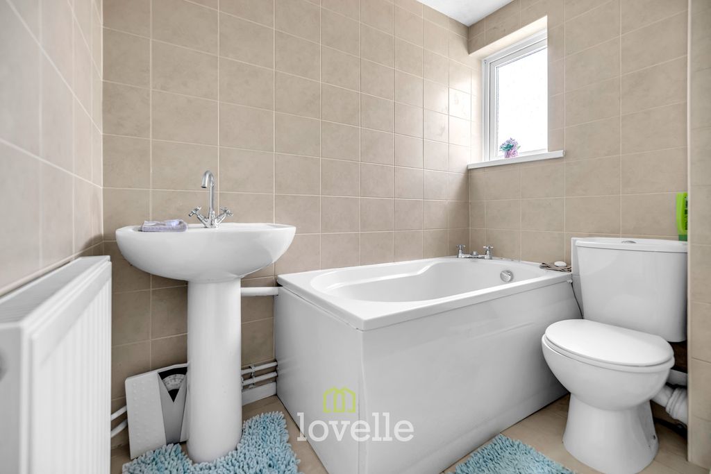 Additional image 9 of 1 bed flat for saleFrederick Street, Grimsby DN31