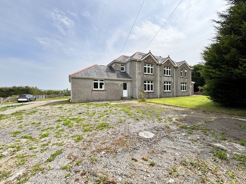 Property photo 1 of 34