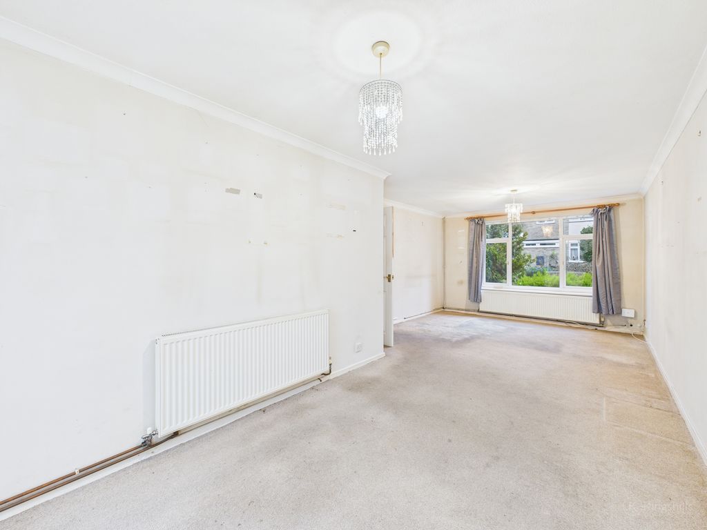 Property photo 2 of 12 Dining Area