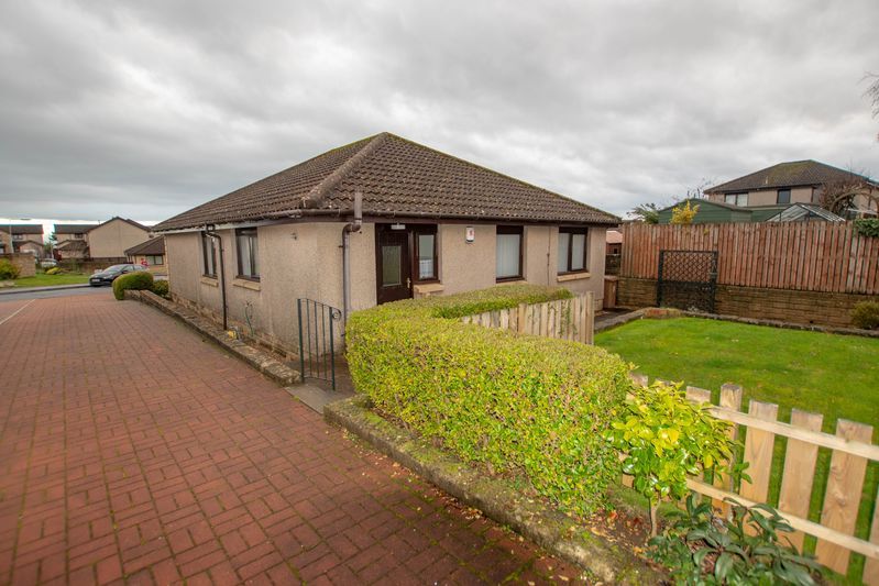 Property photo 2 of 15 Photo 12