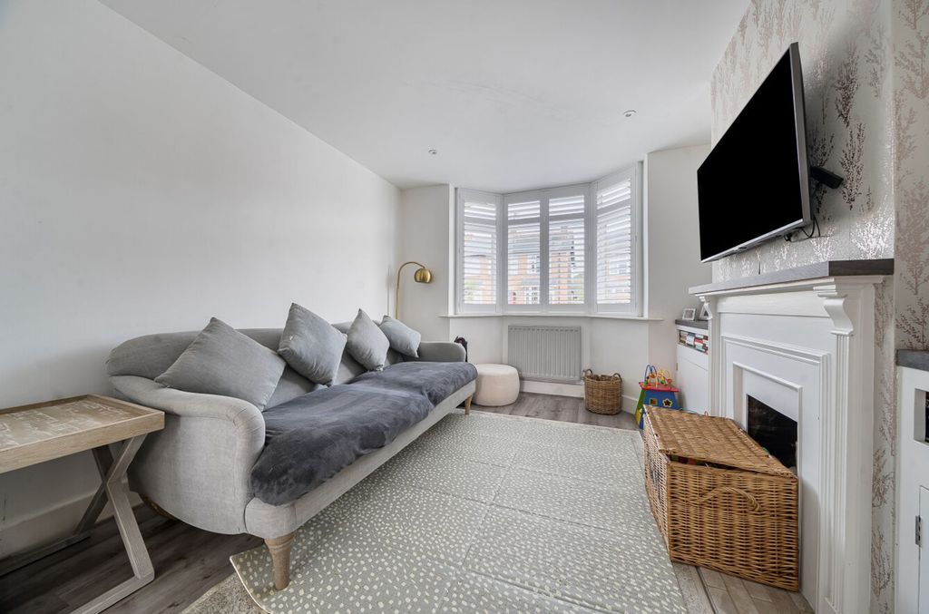 Property photo 2 of 15