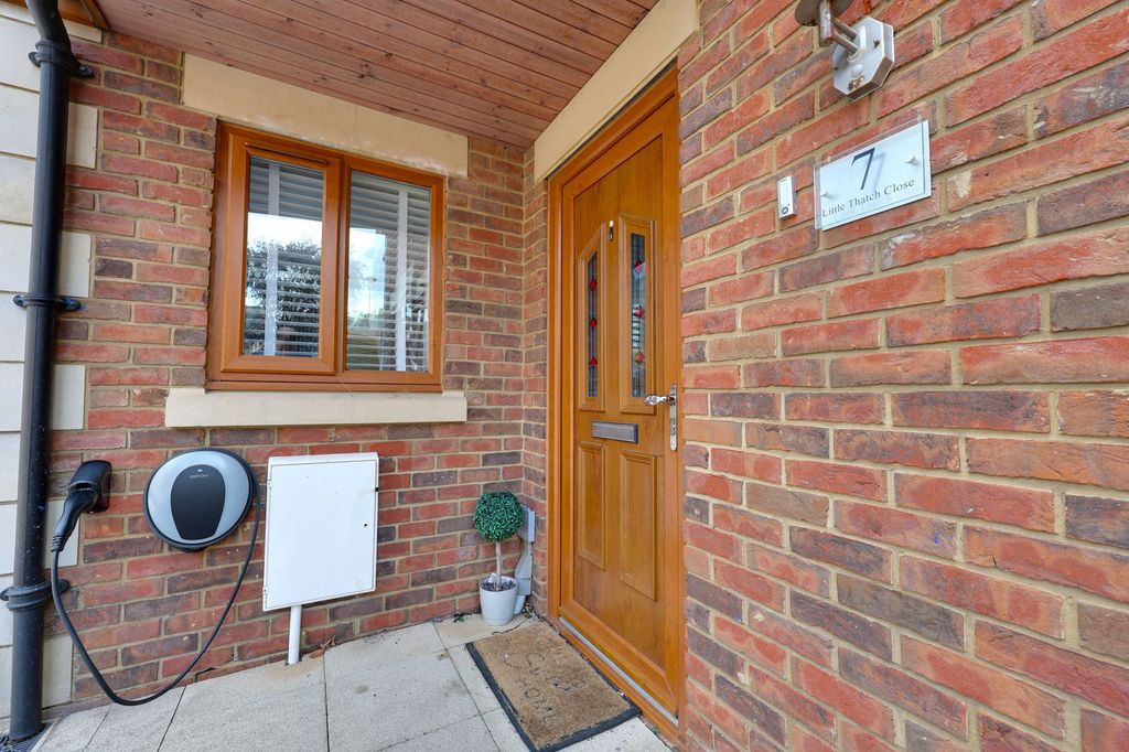 Property photo 2 of 48