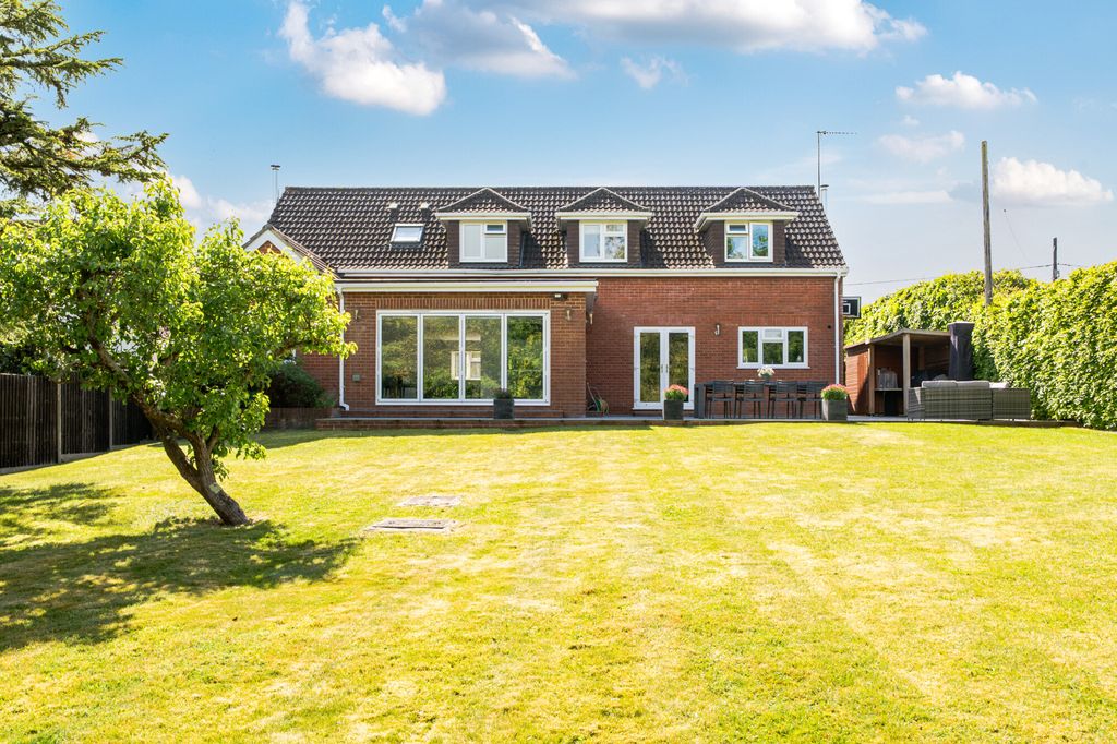 Property photo 1 of 15