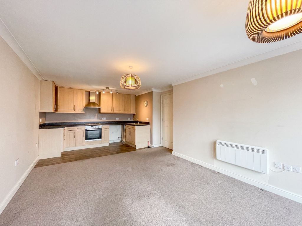 Property photo 2 of 10 4221783