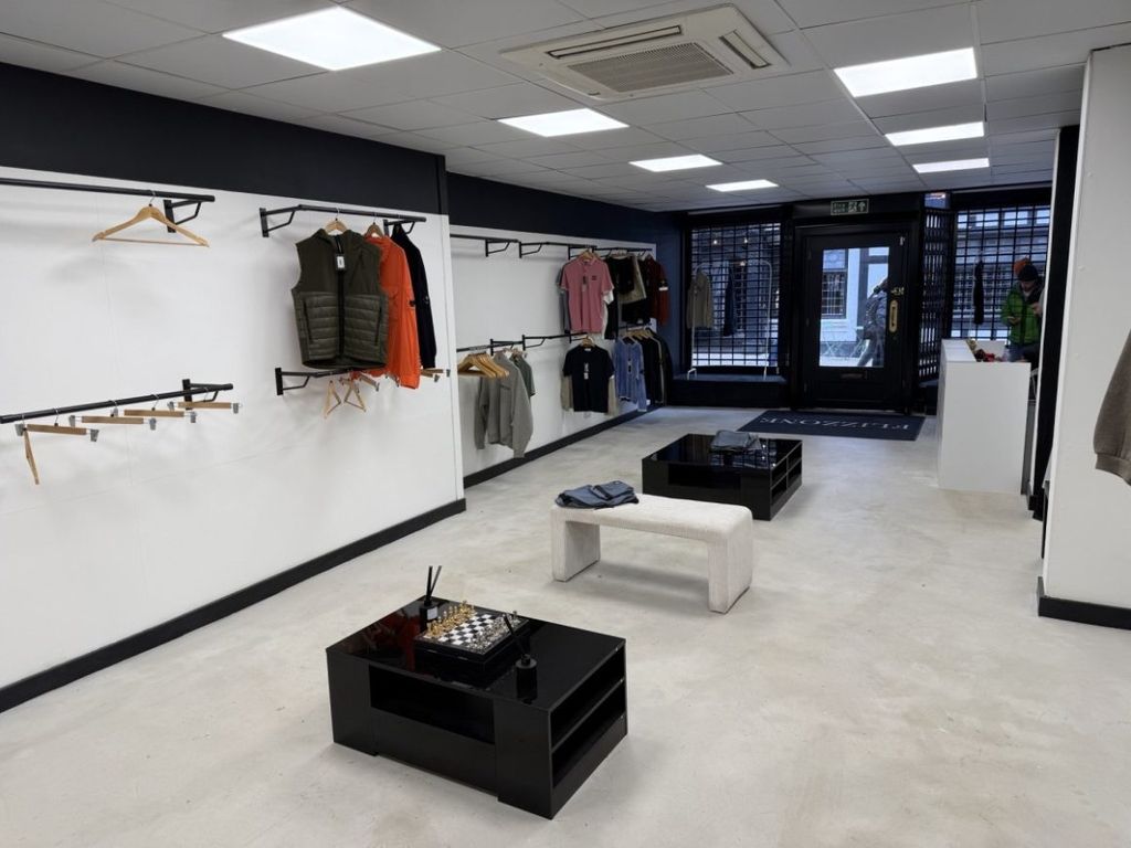 Property photo 3 of 4