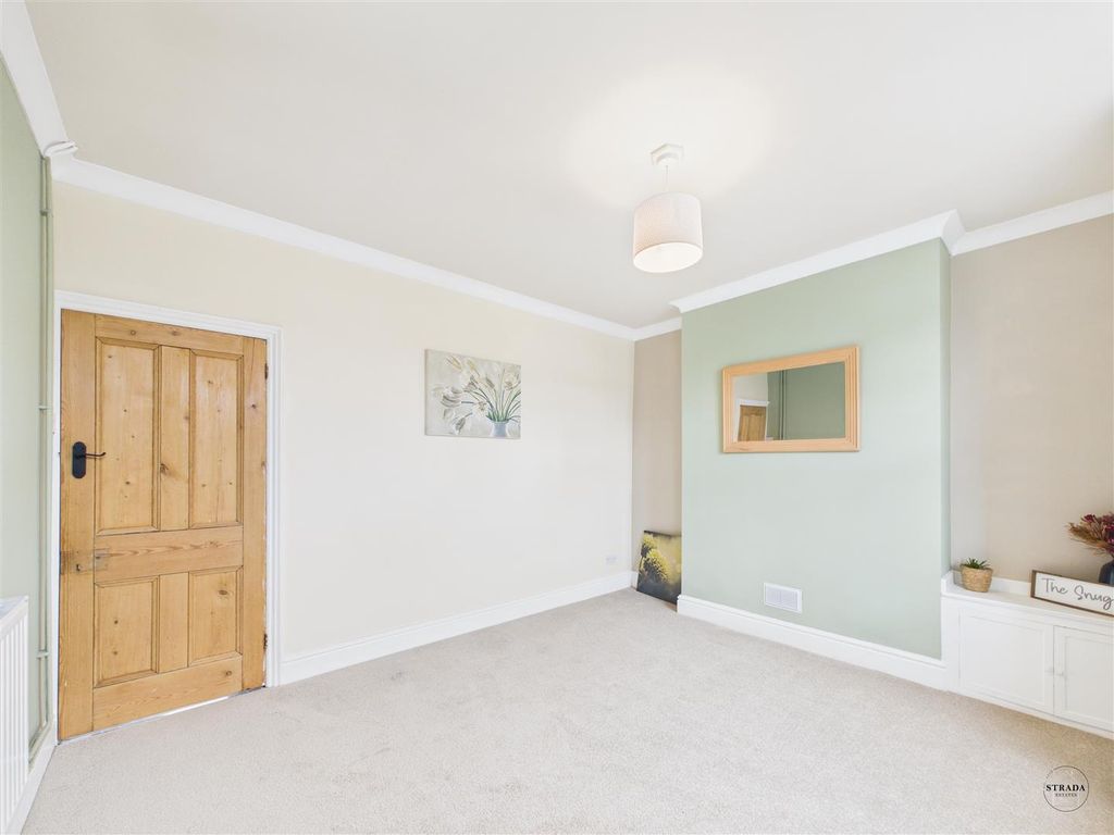 Property photo 2 of 26 Cam03252G0-Pr0129-Still019.Jpg