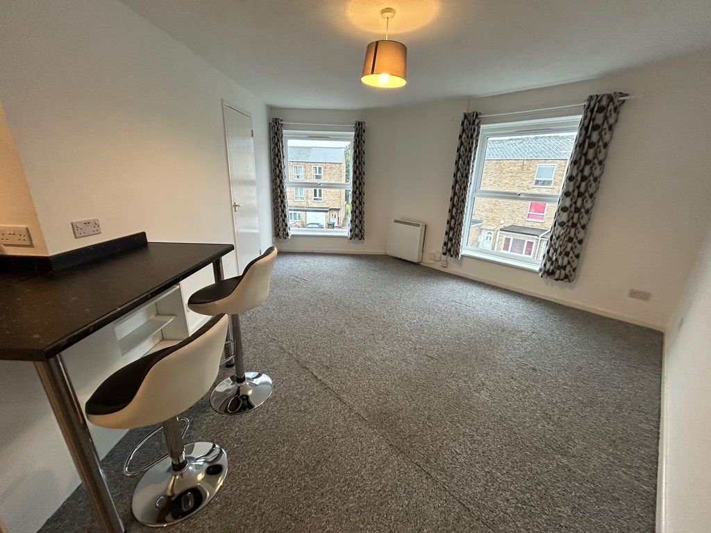 Property photo 2 of 10 Image