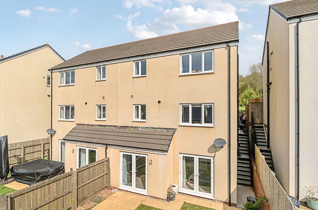 Property photo 3 of 16 1451285-1-69E8B1c...