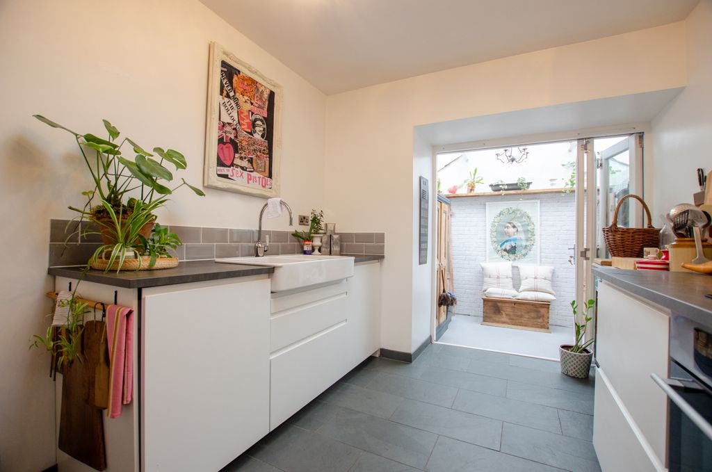 Property photo 3 of 12 Dsc_0159