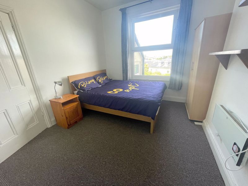 Property photo 3 of 4 Photo 4