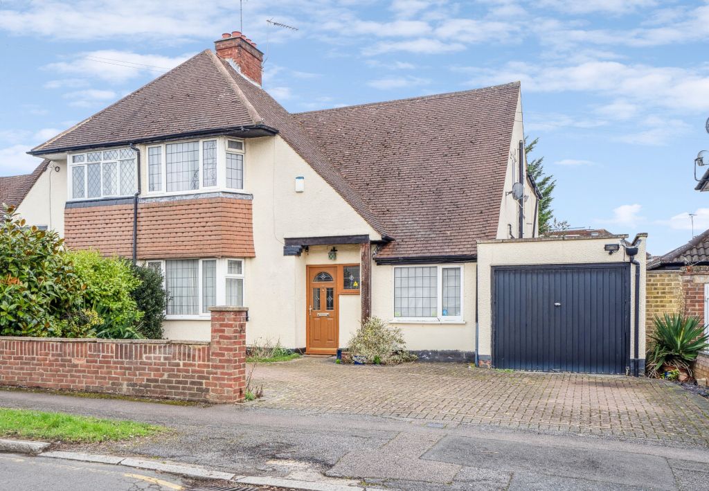 Property photo 1 of 18