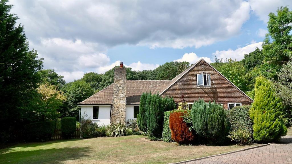 Property photo 1 of 35