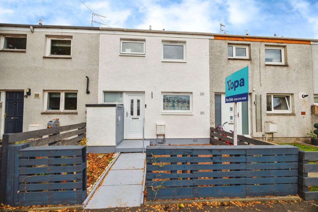 Property photo 1 of 19 2W8A1923