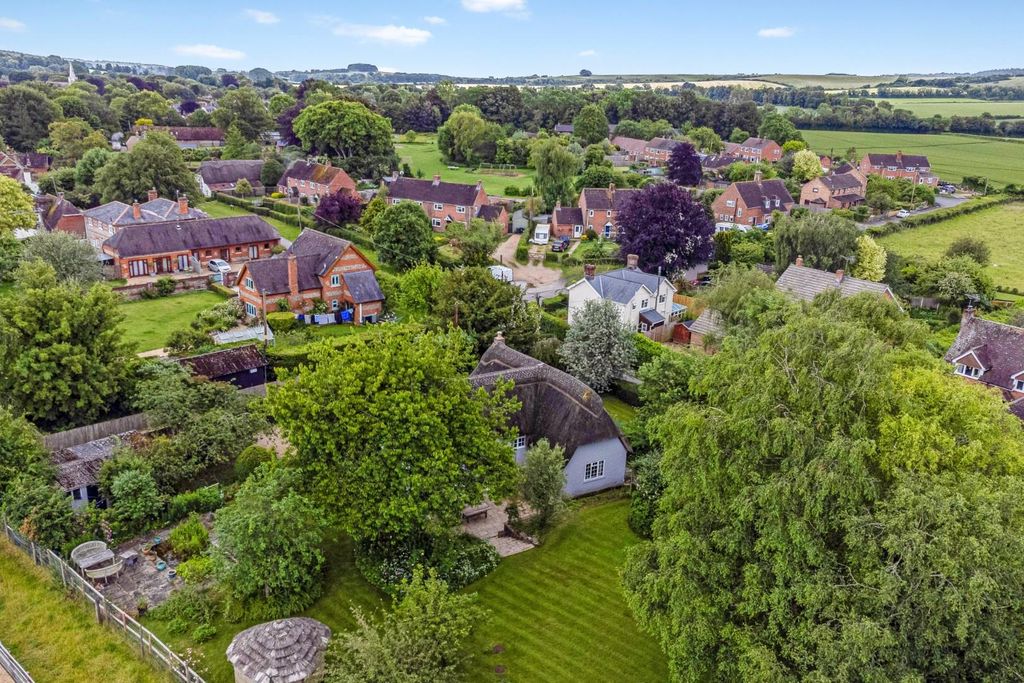 Property photo 2 of 19 110013_Penylan Martin-20.Jpg