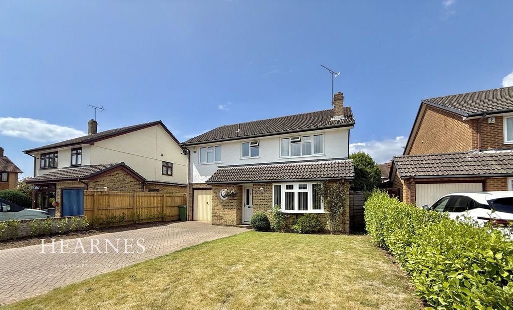 Property photo 1 of 27