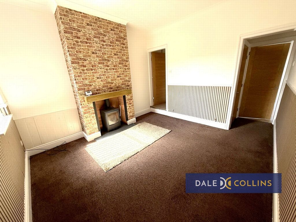 Property photo 3 of 12 Photo 8