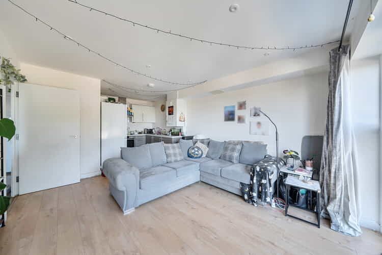 Property photo 2 of 16