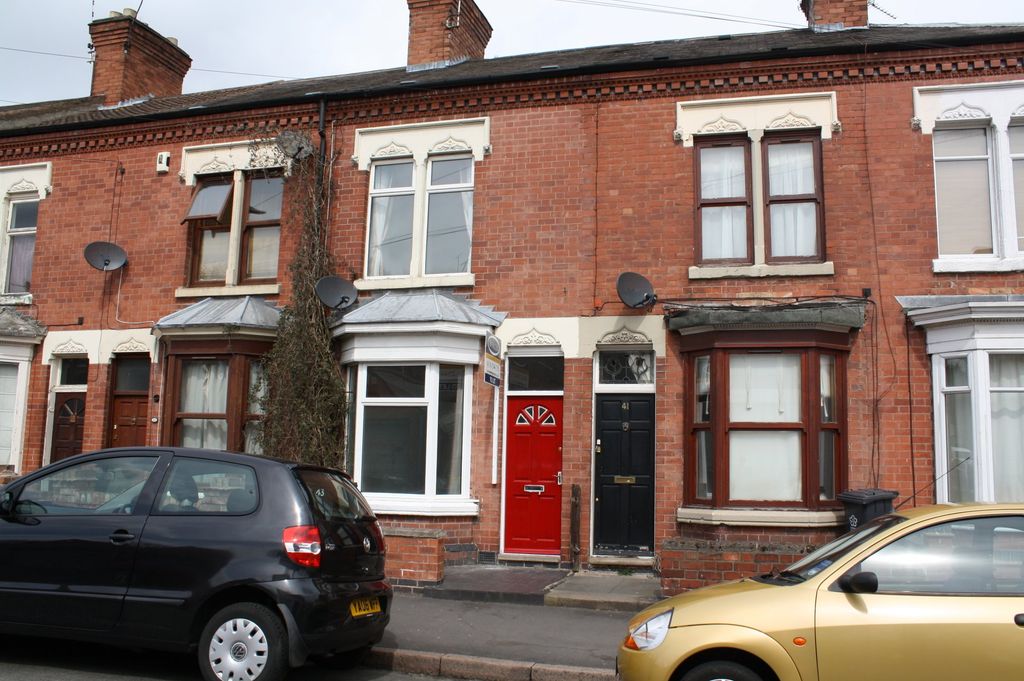 Property photo 1 of 8