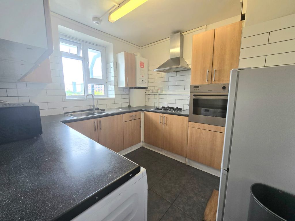 Property photo 2 of 5
