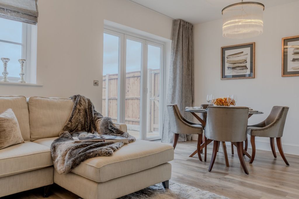 Property photo 3 of 7 Show Home Lounge