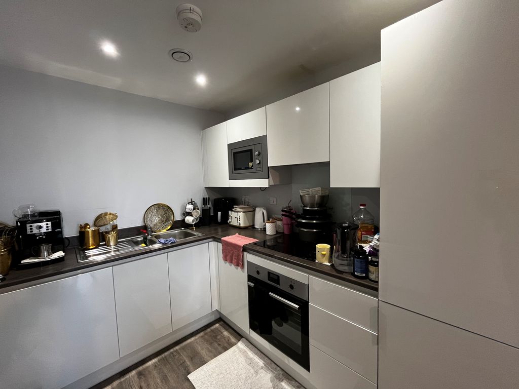 Property photo 1 of 4