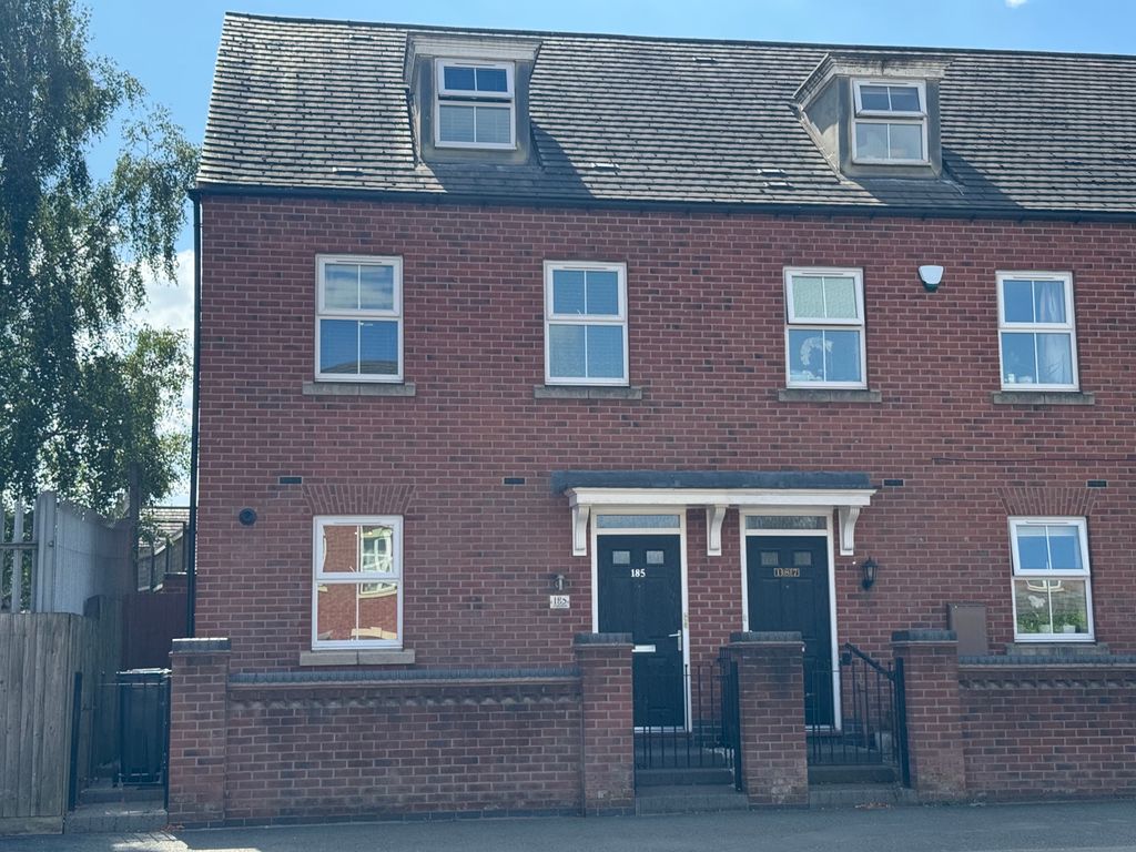 Property photo 1 of 27