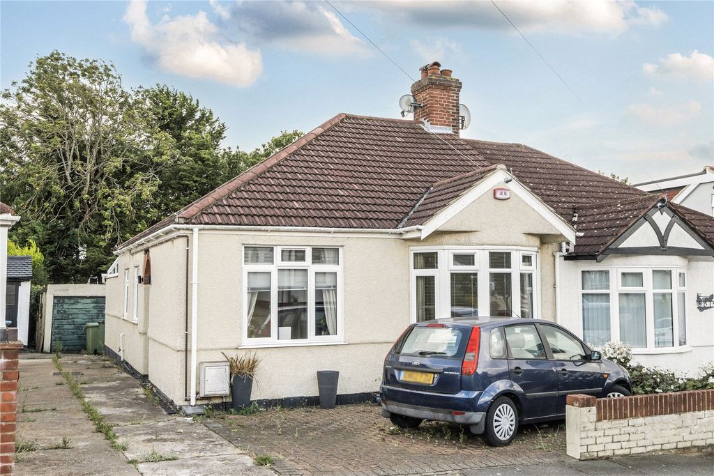 Property photo 1 of 16 Picture No. 01