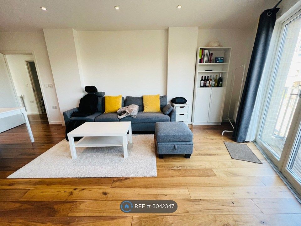 Property photo 2 of 13 Living / Dining / Kitchen 2