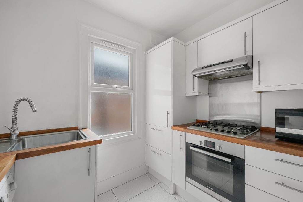 Property photo 3 of 13 _Akp0580