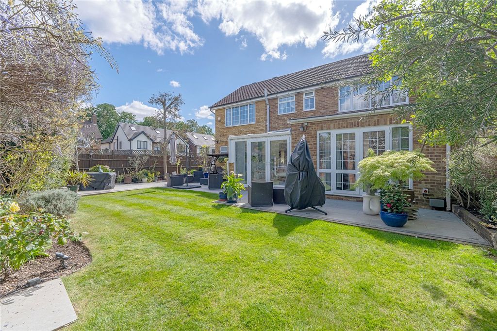 Property photo 2 of 17 Picture No. 05