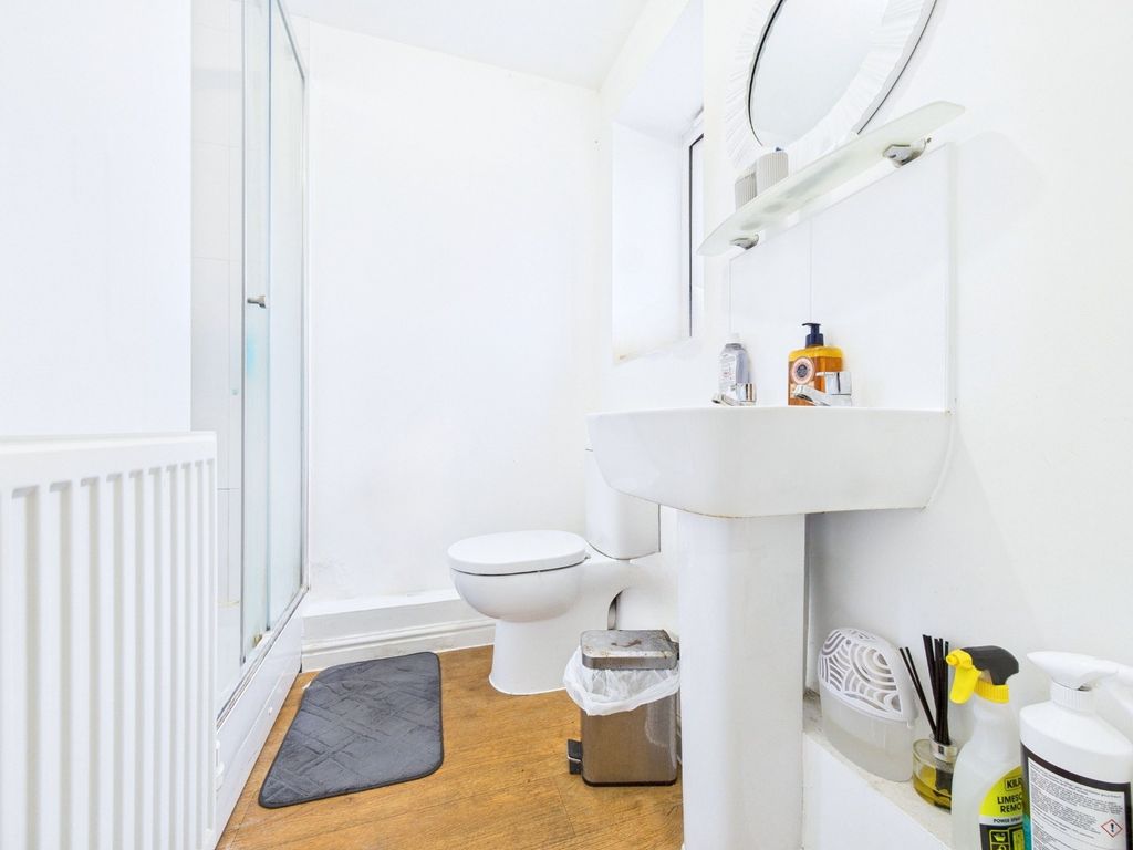 Property photo 3 of 10 4539204