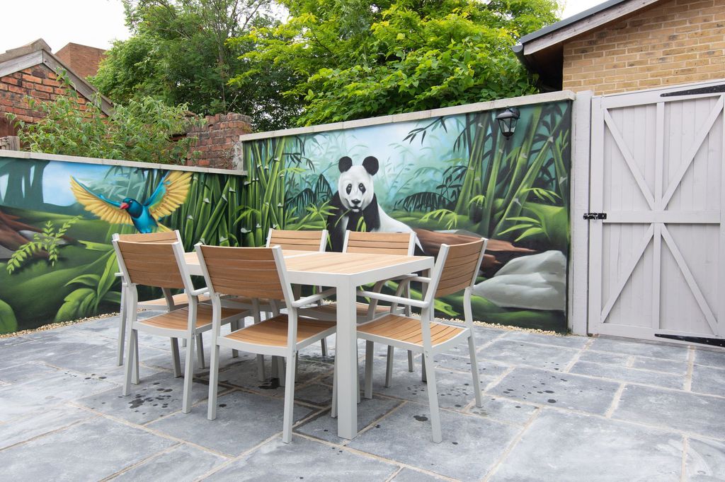 Property photo 2 of 19