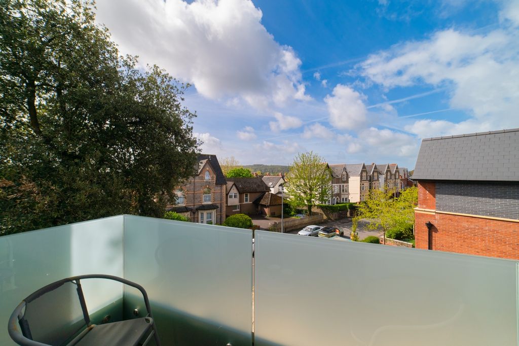 Additional image 4 of 1 bed flat for saleSuffolk House, Canton CF5