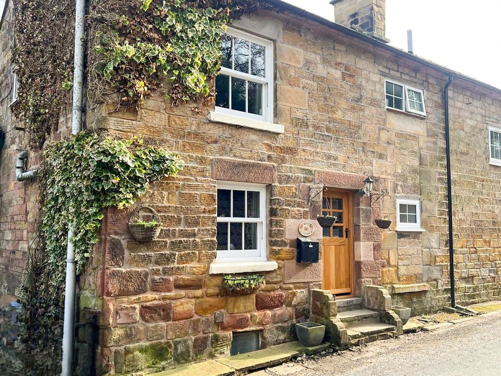 Property photo 1 of 18 Frontage