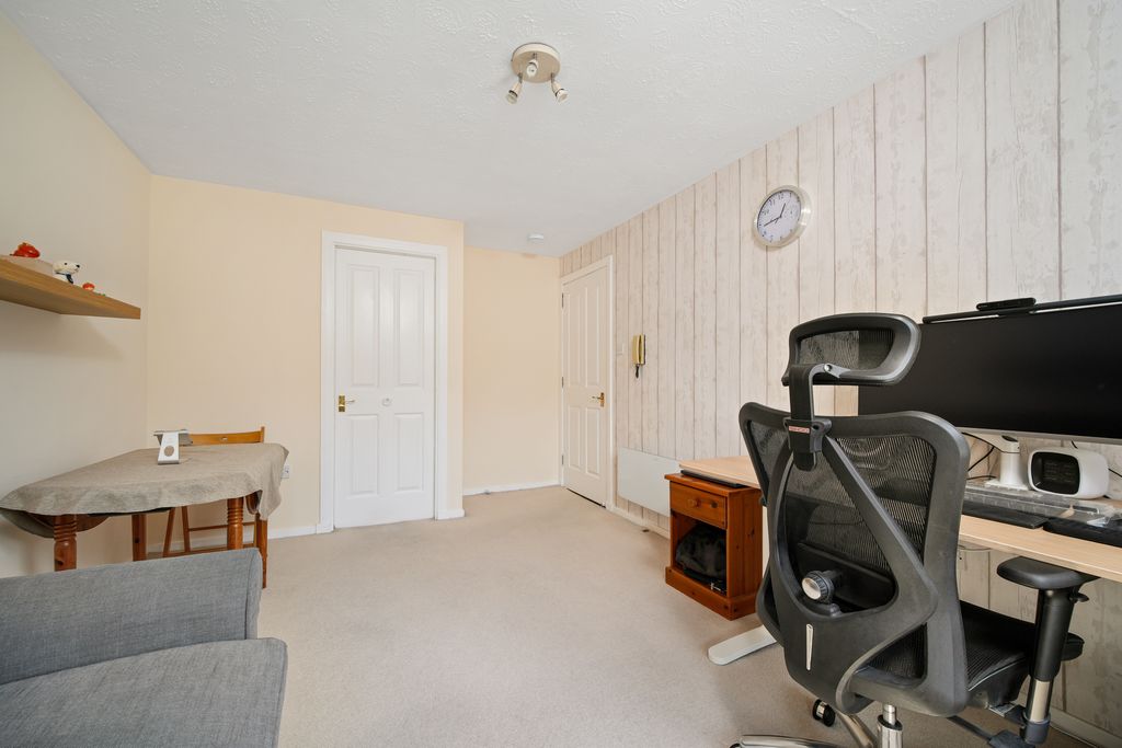 Property photo 3 of 12 Property Image 3