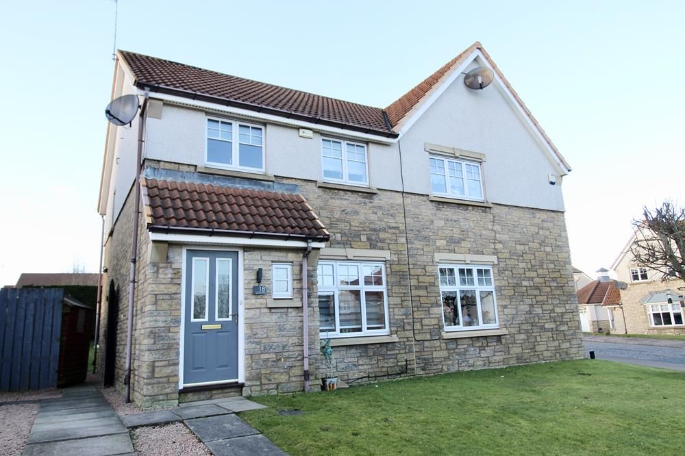 Property photo 1 of 11 External