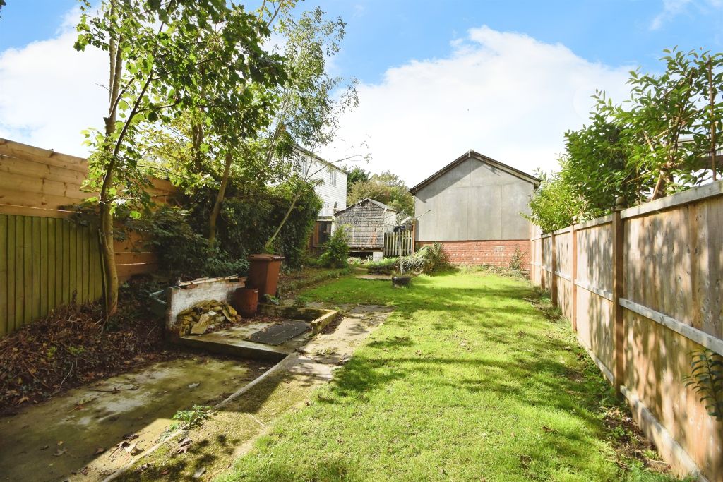 Property photo 2 of 16