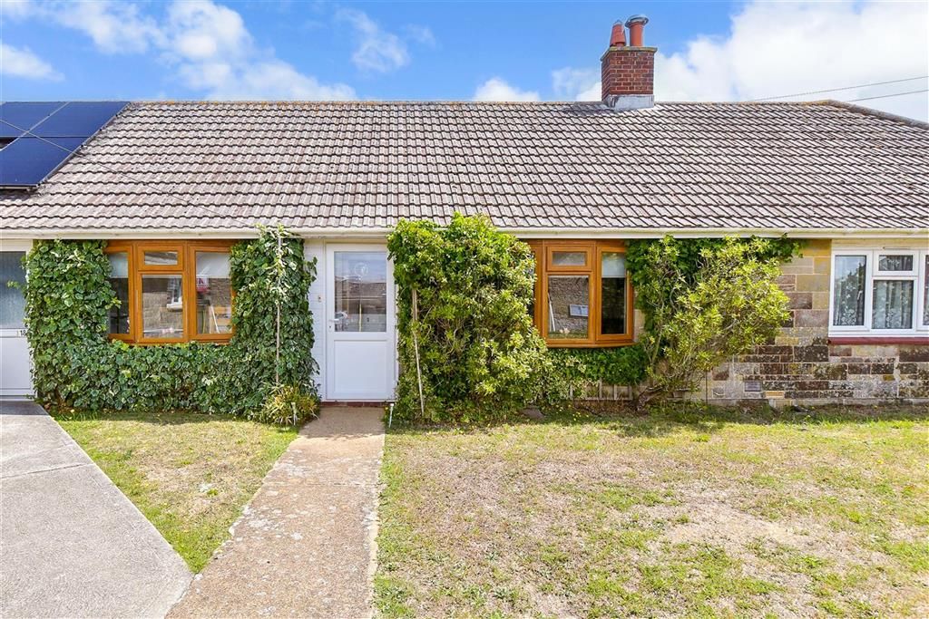 Property photo 1 of 10 Front