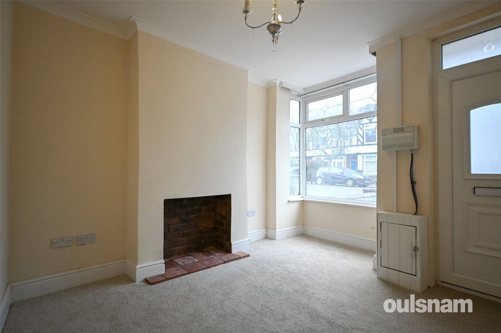 Property photo 2 of 15 Picture No. 18